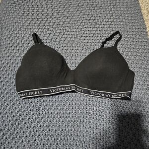 Victoria's Secret T Shirt Bra